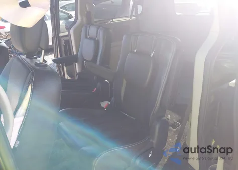 2016 Dodge Grand Caravan Sxt из США, поврежденный, VIN 2C4RDGCG4GR383437